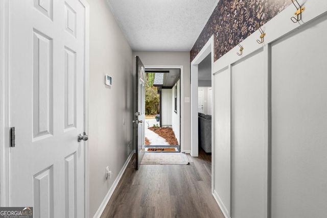 1177 Bob Smith Road, Sharpsburg, GA 30277