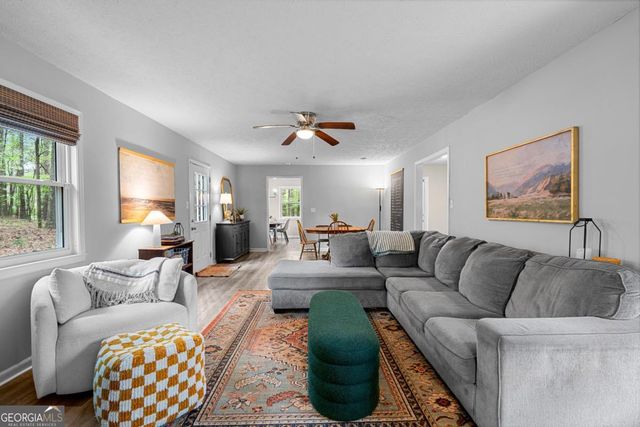 1177 Bob Smith Road, Sharpsburg, GA 30277