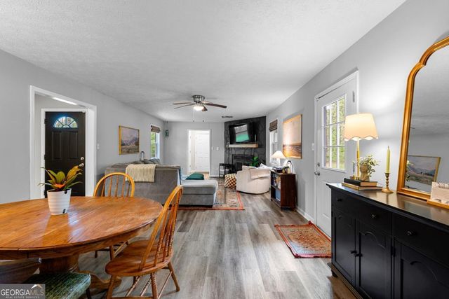 1177 Bob Smith Road, Sharpsburg, GA 30277