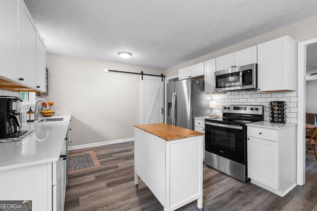 1177 Bob Smith Road, Sharpsburg, GA 30277