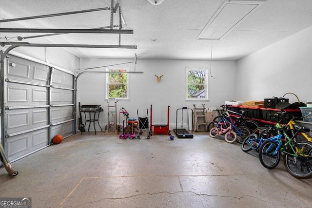 1177 Bob Smith Road, Sharpsburg, GA 30277