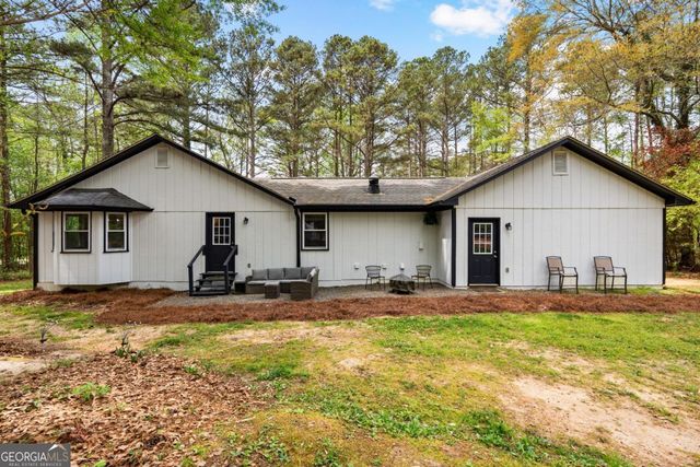 1177 Bob Smith Road, Sharpsburg, GA 30277