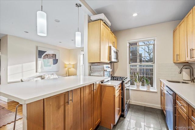 30-47 Hobart Street 3M, Woodside, NY 11377