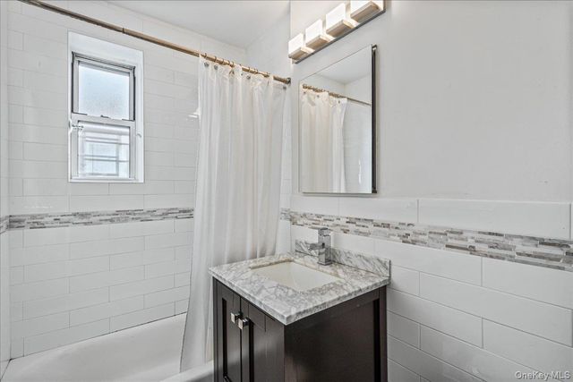 30-47 Hobart Street 3M, Woodside, NY 11377