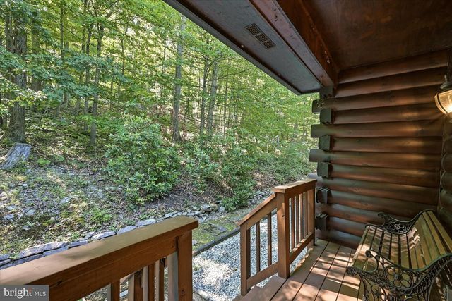 42 FOXRIDGE LN, Front Royal, VA 22630