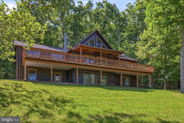 42 FOXRIDGE LN, Front Royal, VA 22630
