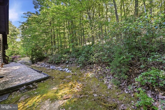 42 FOXRIDGE LN, Front Royal, VA 22630