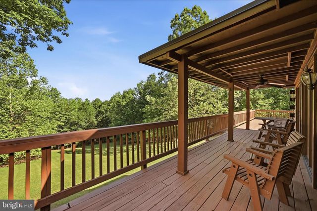 42 FOXRIDGE LN, Front Royal, VA 22630