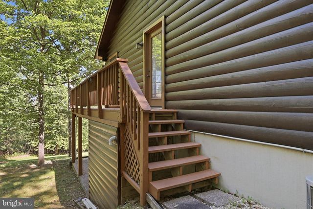 42 FOXRIDGE LN, Front Royal, VA 22630