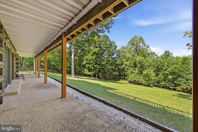 42 FOXRIDGE LN, Front Royal, VA 22630