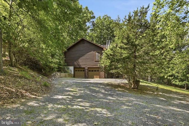 42 FOXRIDGE LN, Front Royal, VA 22630