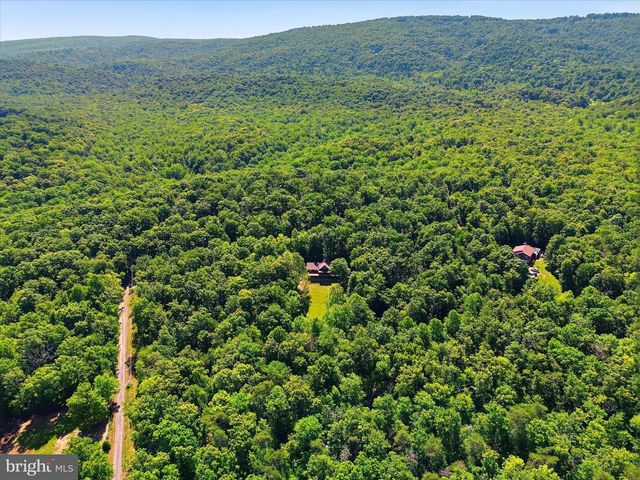 42 FOXRIDGE LN, Front Royal, VA 22630