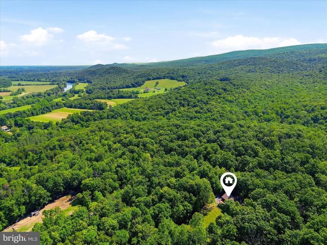 42 FOXRIDGE LN, Front Royal, VA 22630