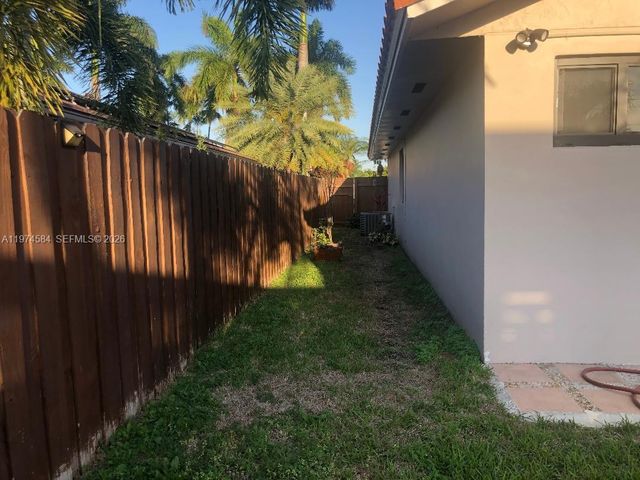 15630 SW 146th Ave, Miami, FL 33177