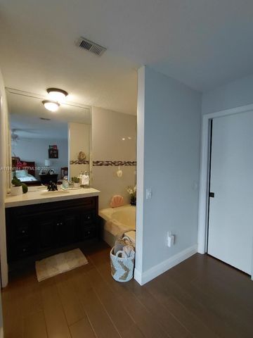 15630 SW 146th Ave, Miami, FL 33177