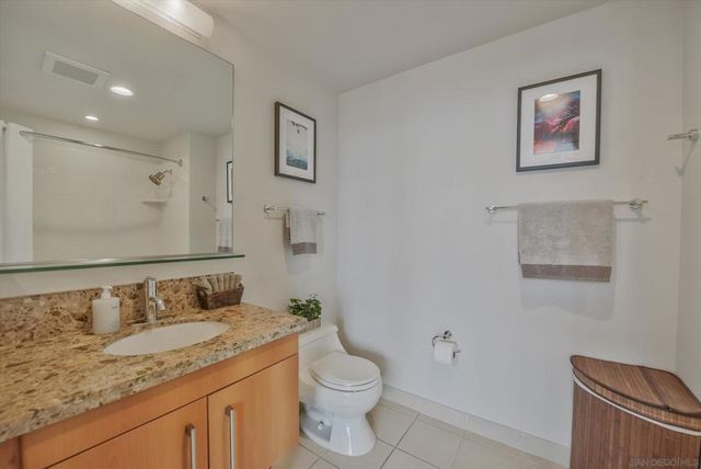 321 10Th Ave 1603, San Diego, CA 92101
