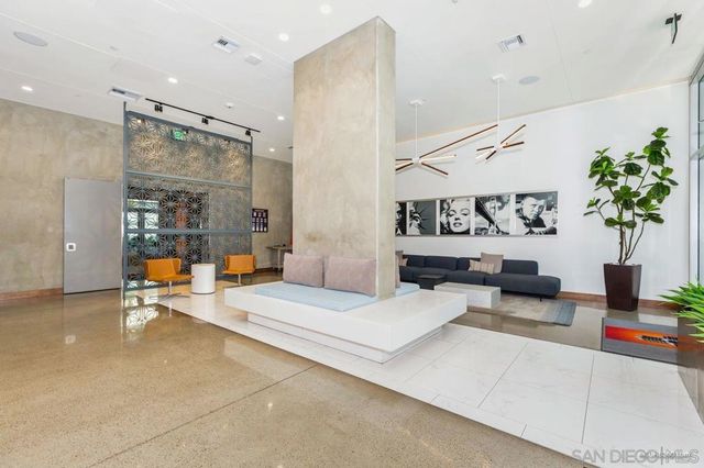 321 10Th Ave 1603, San Diego, CA 92101