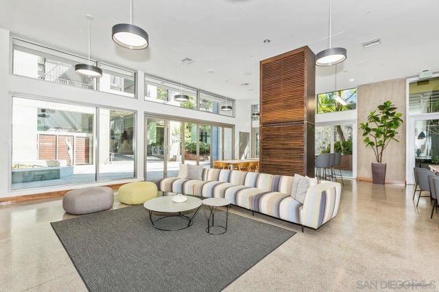 321 10Th Ave 1603, San Diego, CA 92101