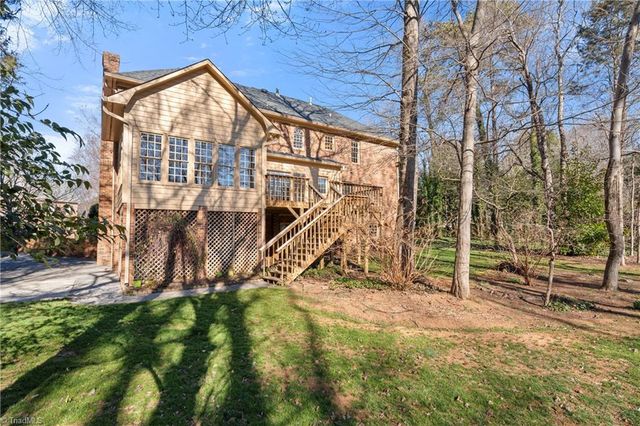 2800 Fieldwood Court, Winston-salem, NC 27106