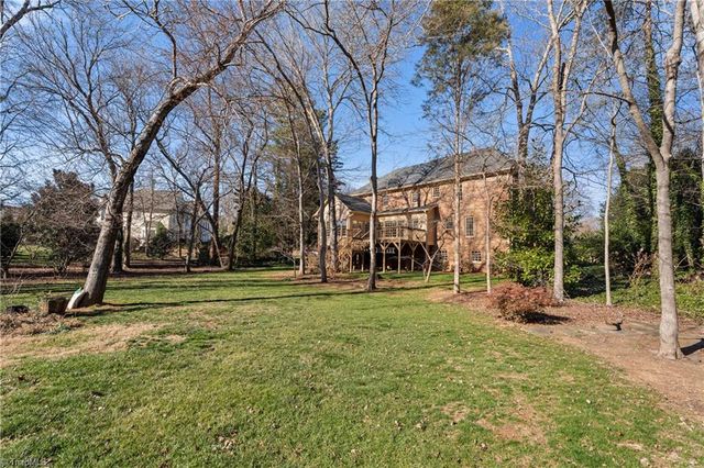 2800 Fieldwood Court, Winston-salem, NC 27106