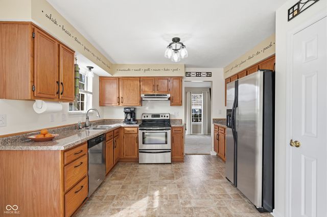 7139 Camwell Drive, Indianapolis, IN 46268