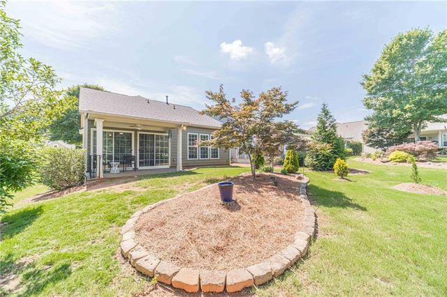 6260 Brookside Lane, Hoschton, GA 30548