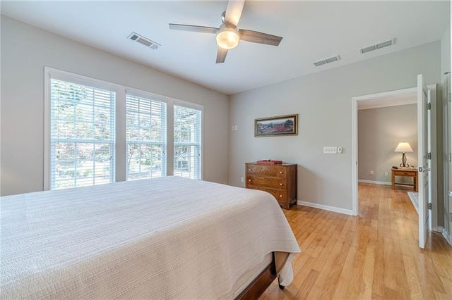 6260 Brookside Lane, Hoschton, GA 30548