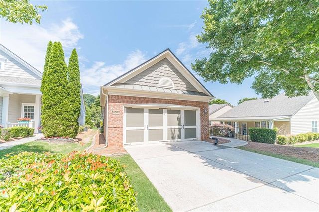 6260 Brookside Lane, Hoschton, GA 30548