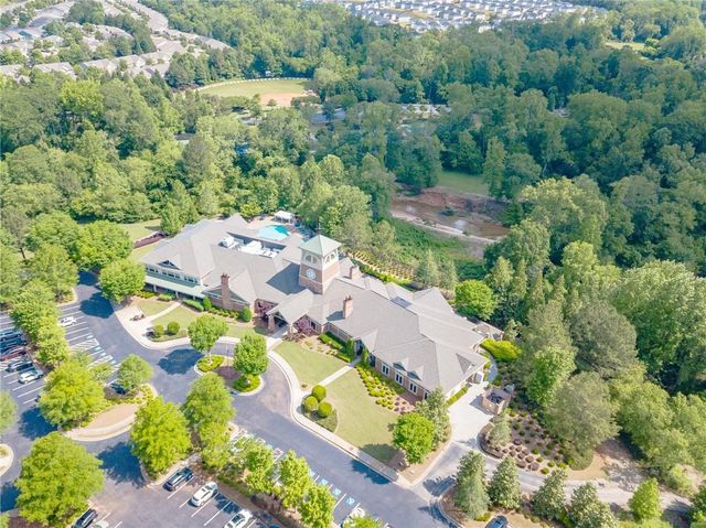 6260 Brookside Lane, Hoschton, GA 30548