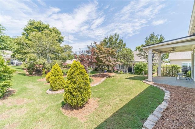 6260 Brookside Lane, Hoschton, GA 30548