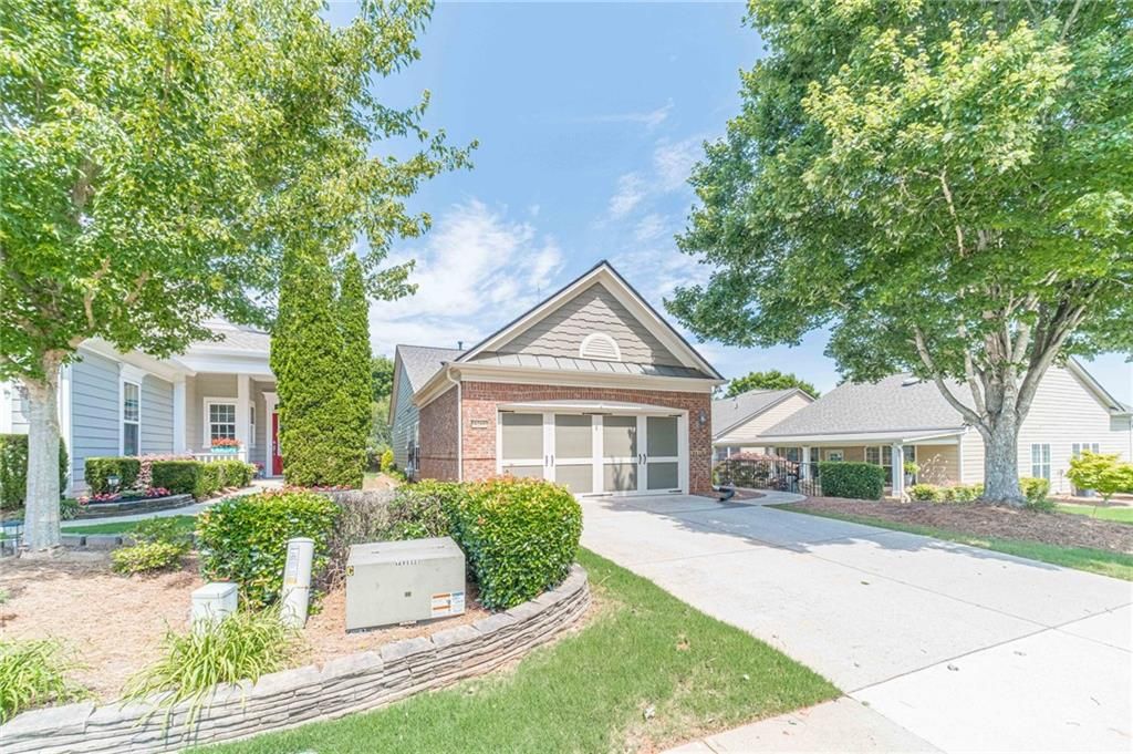 6260 Brookside Lane, Hoschton, GA 30548