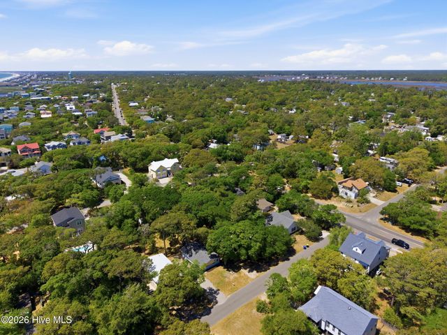 103 SE 76th Street, Oak Island, NC 28465