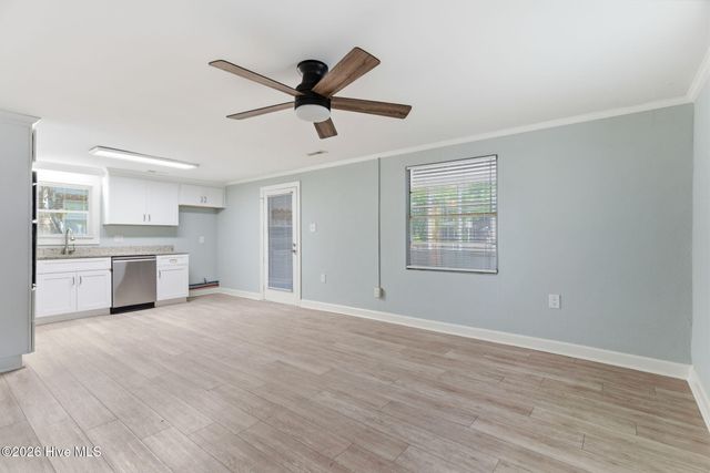 103 SE 76th Street, Oak Island, NC 28465