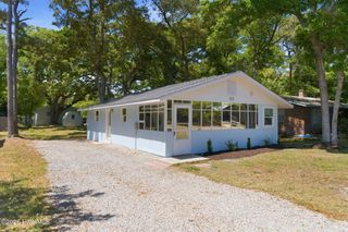103 SE 76th Street, Oak Island, NC 28465