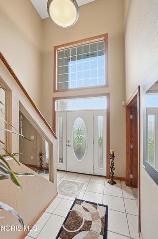 8450 Snapdragon Lane, Monclova, OH 43542