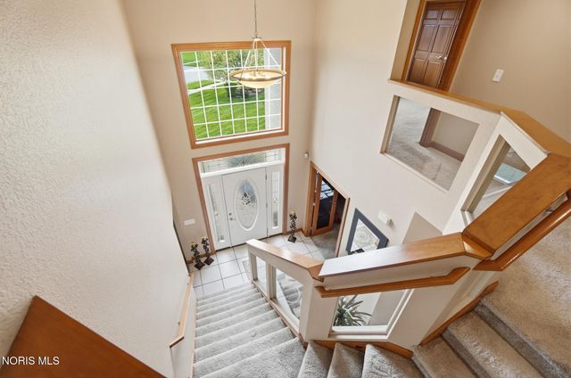 8450 Snapdragon Lane, Monclova, OH 43542