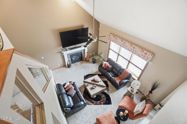 8450 Snapdragon Lane, Monclova, OH 43542