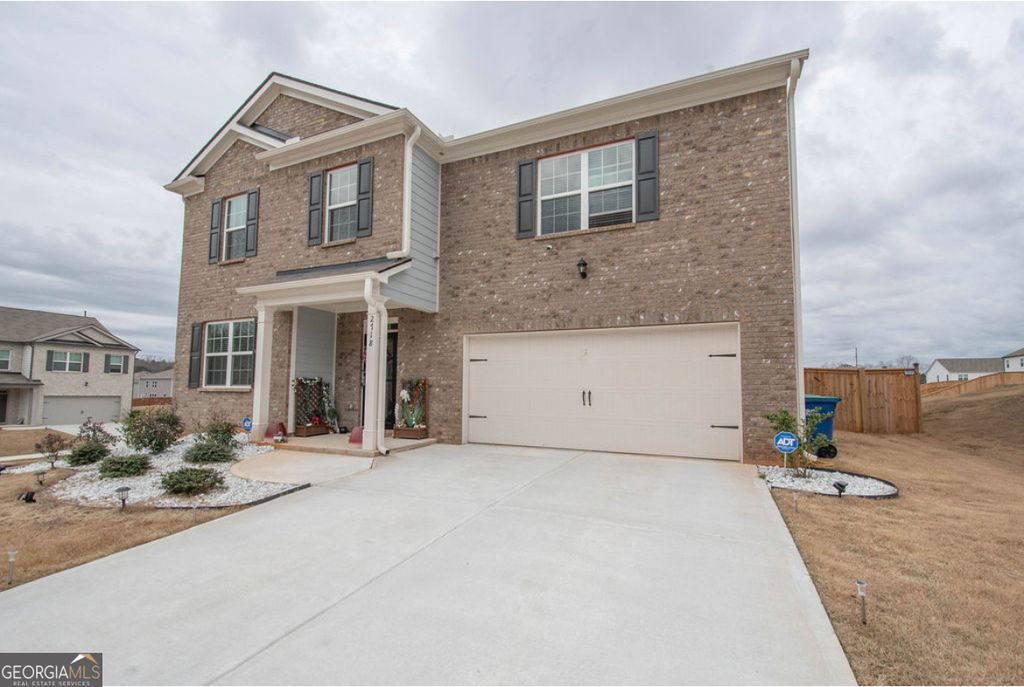 2718 Serena Way, South Fulton, GA 30331