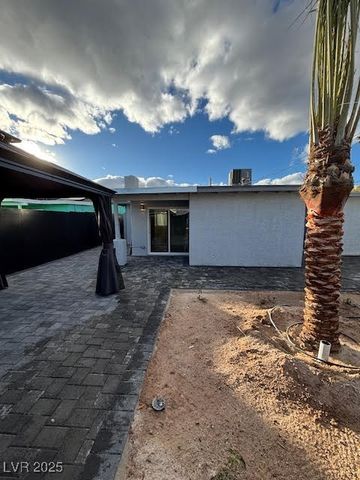 321 Beaumont Street, Las Vegas, NV 89106