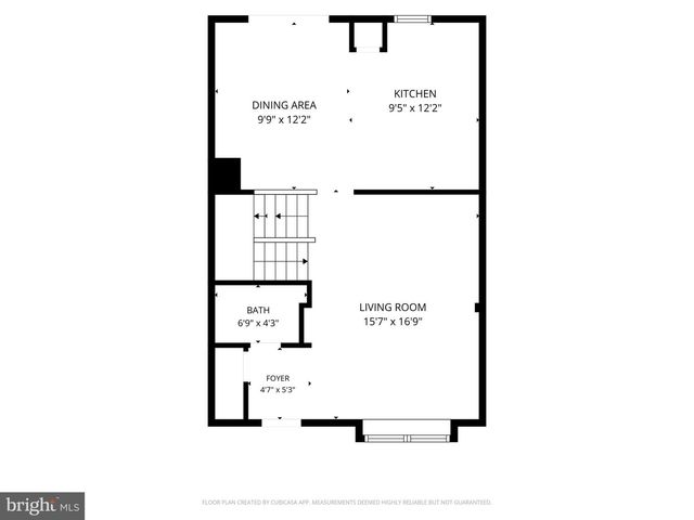 3610 WHARF LN, Triangle, VA 22172
