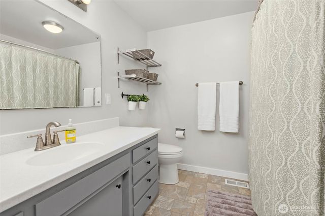 4726 S Victor Street, Seattle, WA 98178