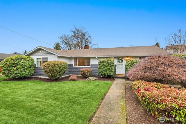 4726 S Victor Street, Seattle, WA 98178