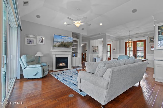 395 Canoe Court NW, Calabash, NC 28467