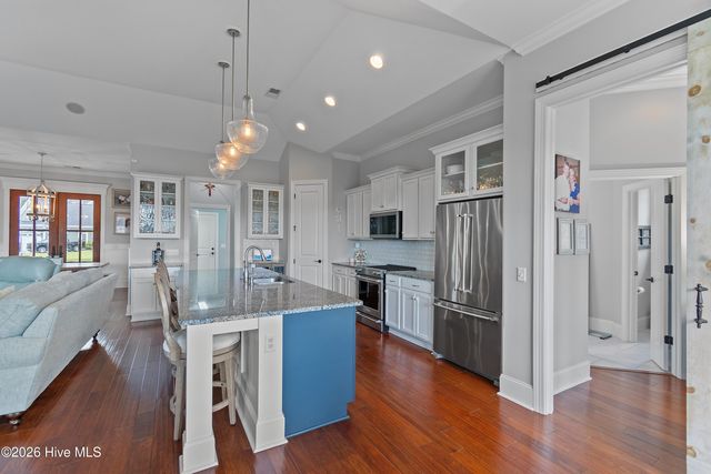 395 Canoe Court NW, Calabash, NC 28467