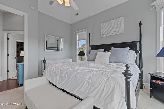 395 Canoe Court NW, Calabash, NC 28467