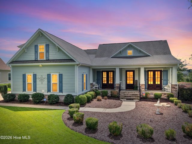 395 Canoe Court NW, Calabash, NC 28467