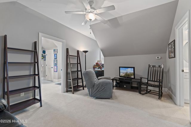 395 Canoe Court NW, Calabash, NC 28467