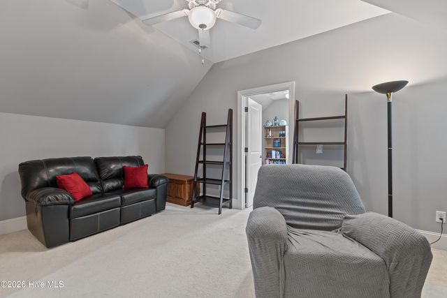 395 Canoe Court NW, Calabash, NC 28467