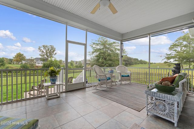 395 Canoe Court NW, Calabash, NC 28467