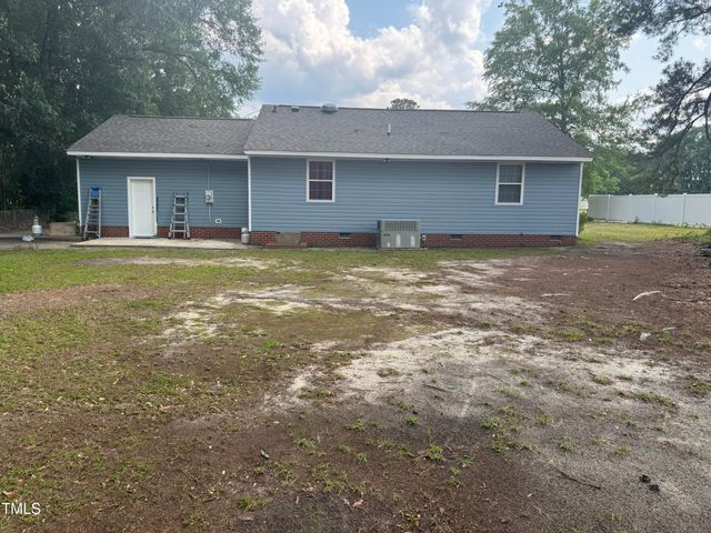 403 Oak Street, Roanoke Rapids, NC 27870